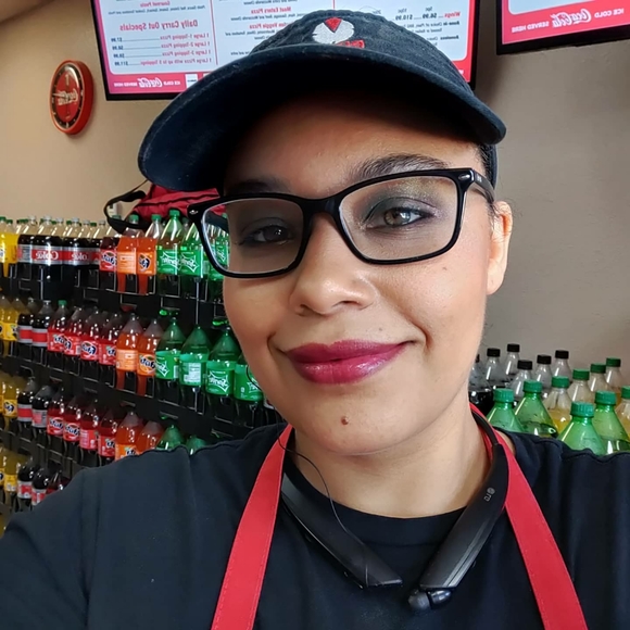 Meet your Posher, Seattlenoona - Picture 3 of 7